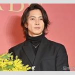 NEWS小山慶一郎心の葛藤、涙が出る原因不明の不調”に見舞われていると告白