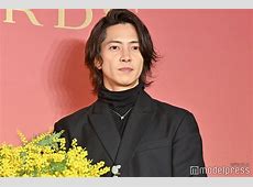 NEWS小山慶一郎心の葛藤、涙が出る原因不明の不調”に見舞われていると告白