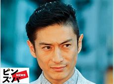 伊勢谷友介が魅せる、唯一無二のクールなハーレー風自転車披露