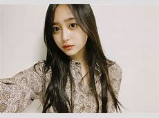 井上和の写真集、週間売上9.2万部で見事1位獲得！その成功の理由とは？