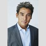 宍戸開が「GATE」に所属！ベッキーやハリセンボンとの新たな関係とは