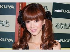 【芸能】「おぉーっと久々だ〜」ほしのあき?48歳ビキニショット?で健在美ボディ披露「抱きしめたい」驚嘆再び