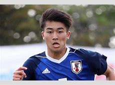 【サッカー】「異次元のかっこよさ」「カッコよすぎて尊い」日本代表・中村敬斗の“ブラックコーデ”に反響「視力回復しました」の声