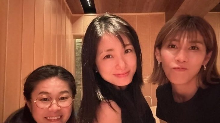 【芸能】「上戸彩？」プライベート姿に騒然「分からなかった」「雰囲気ちゃう」「アラフォーなの」異色メンツの３ショット