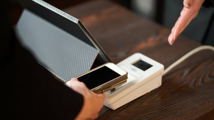 【社会】「現金のみ」に回帰する店舗が増えているワケ　政府は普及率8割を目指すが…どうなるキャッシュレス決済？