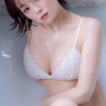 【芸能】“最強レジェンドグラドル”33歳・篠崎愛、無垢なままの“自然体グラビア”