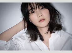 のん、スリットワンピで魅了！ブルガリ展覧会の第一夜レポート