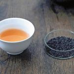 【社会】ガの幼虫のフンにうま味凝縮→お湯かけ「お茶」誕生… 京都府内の起業家アワード特別賞に「虫秘茶（ちゅうひちゃ）」