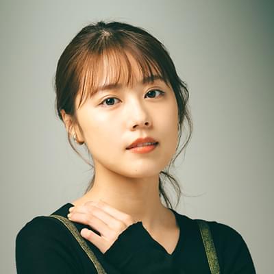 SNSで話題！有村架純のプラダファッション違和感続出   永野芽郁の後任