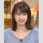 40歳・加藤綾子の美しさが際立つリボン付きスーツスタイル