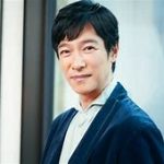 堺雅人、帰国後初公の場に登場するもアゼルバイジャンの疲れが見えたやんけ！