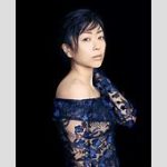 【芸能】宇多田ヒカルの近影に反響  「お母さんかと」「お母さんに更に似てきた」