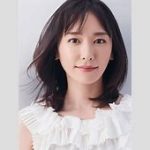 【芸能】新垣結衣の近影に驚きの声が続出！  「金髪ショートは聞いてない！」「鬼かわいい」　人気漫画家・高橋留美子と2ショット