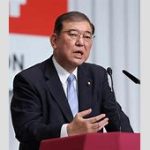 【社会】石破茂首相、現職の内閣総理大臣として29年ぶりの『メガネベストドレッサー賞』　サングラス姿も披露　視力は1.0超えも