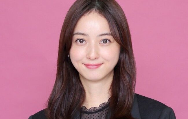 佐々木希、37歳に見えない美しさ！JK制服姿にファン絶賛  ハロウィンで仮装