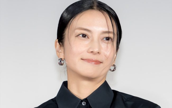 【芸能】柴咲コウ、横山裕を街で目撃し驚き 「いつもあんなに丸出しで歩いてるんですか？」