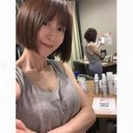 奇跡の43歳で美スタイルを維持する山川恵里佳　2児の母