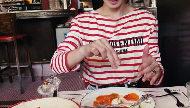 【芸能】加藤あい　ランチ報告ショットが大反響！「20代の時と変わってない」「昔から変わらぬ美貌」の声