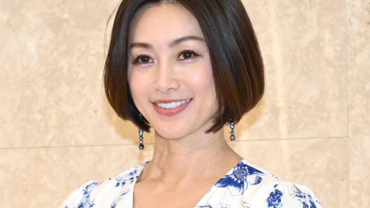 【芸能】衝撃54歳『のりぴー』酒井法子　美ぼうに仰天「若々しくて」「エレガント」「可愛い」と絶賛  [冬月記者★]