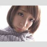 清水あいりがホットリミット水着で区役所へ！反響を呼ぶポーズとは？