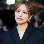 【芸能】川口春奈　最新の姿に仰天！スタイル抜群ワンピースに「ズキュ〜ン」「色っぽいよ」「大人の雰囲気」