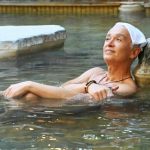 【芸能】『globe』マーク・パンサーさん、大分県別府市に移住　「おんせん県」で見つめ直した人生