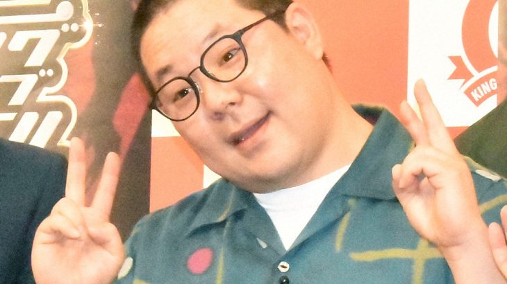 【芸能】和田まんじゅう「1月1日に入籍しました」　超異例“3度目”結婚発表！　抱き合う夫婦ショットも