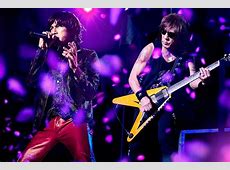 【芸能】B’z 新曲「Heaven Knows」TVアニメ「名探偵コナン」30周年を飾る新オープニングテーマに決定!!
