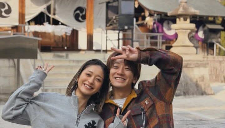 【芸能】みちょぱ、第1子妊娠を発表「毎日が楽しみで待ち遠しいです」　夫・大倉士門と安産祈願に訪れた仲良しショットも公開