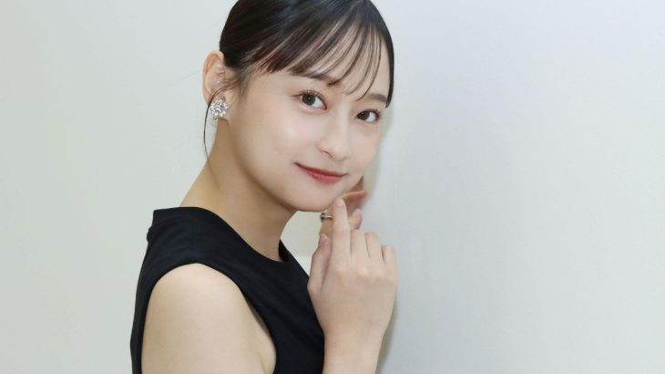 【芸能】影山優佳　リンゴ柄のミニスカで美脚披露　「ゴルフ界にも進出」「天才かな？」の声