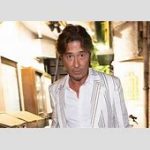 羽賀研二、パリコレモデルデビュー！感謝の気持ちと不遇な過去