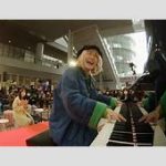 ハラミちゃんの美脚に迫る！171センチモデル体型の秘密とは？