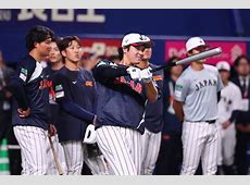 【野球】大谷翔平、新幹線で大阪へ移動　名古屋駅にファン約300人が殺到で大パニック！　警察出動で「絶対に押さないで！」と怒号