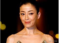 52歳宮沢りえの大胆ドレス姿ｗｗｗタトゥーが気になりすぎる件ｗｗｗ